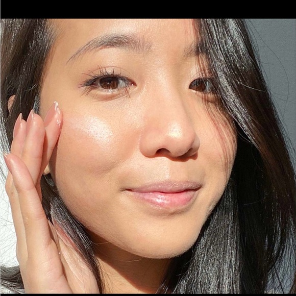 Farmhouse Fresh Full Moon Dip Facial Mousse - Picture 9 of 10